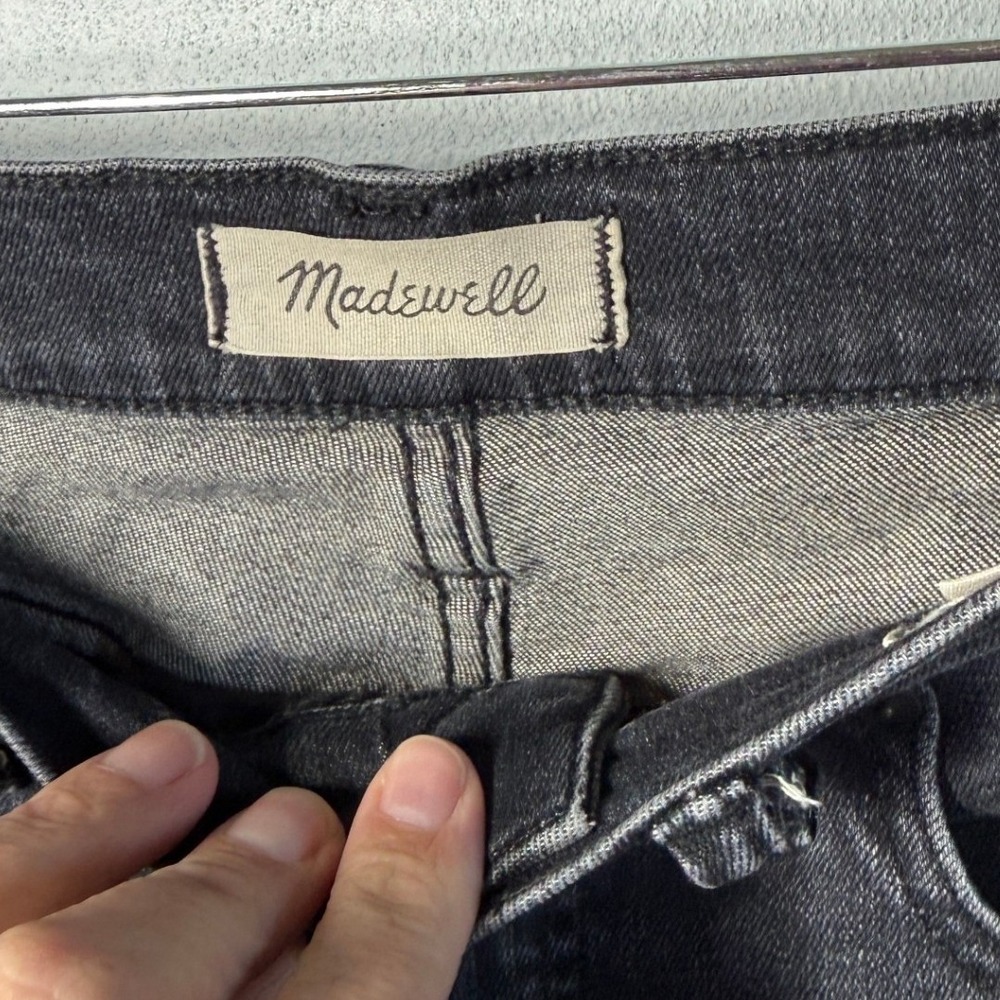 Madewell 9" Skinny High Rise Jeans Distressed Black Raw Hem Size 29 - Picture 9 of 12